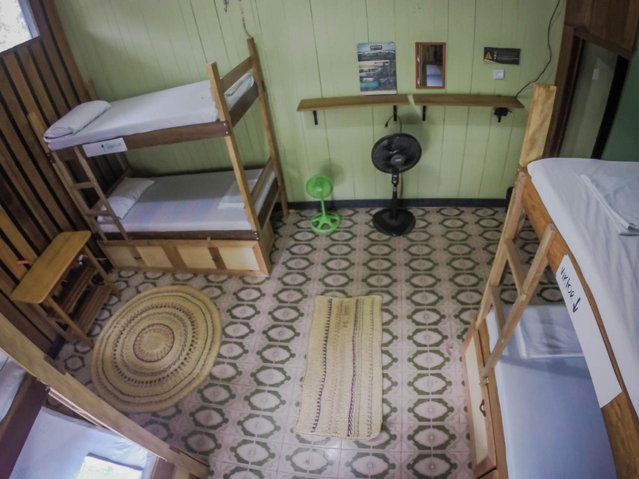 Hostel Casa De Las Palmas Tours Leticia Eksteriør billede